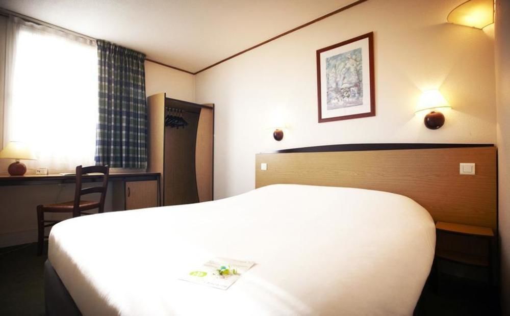 Ibis Styles Paris Saint Denis Pleyel Hotel Exterior photo